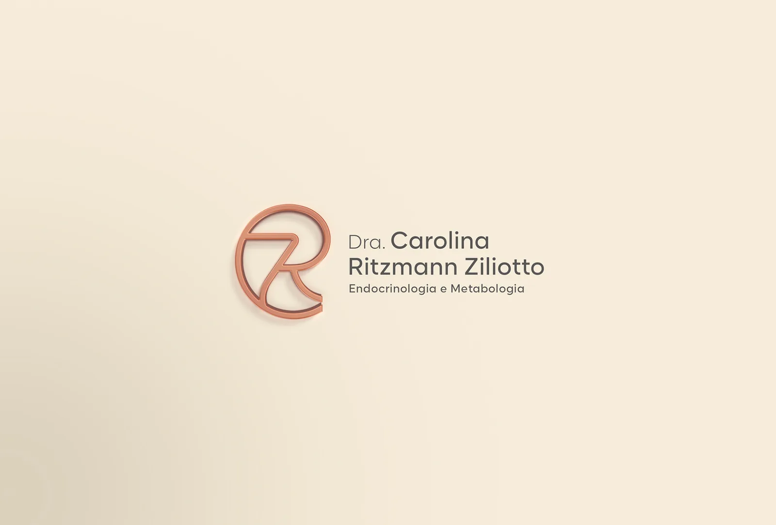 Dra. Carolina Ritzmann Ziliotto — Logotipo e símbolo com as iniciais C, R e Z