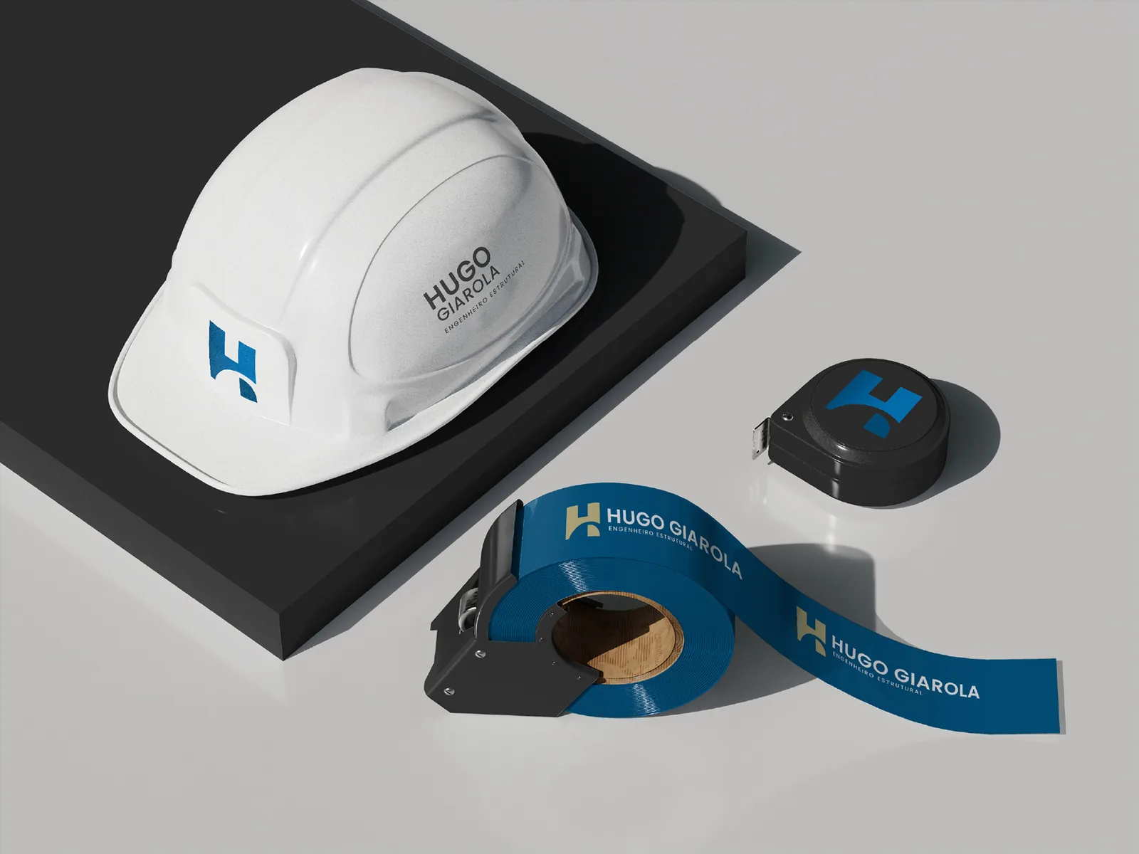 Hugo Giarola — Capacete e acessórios com a identidade visual